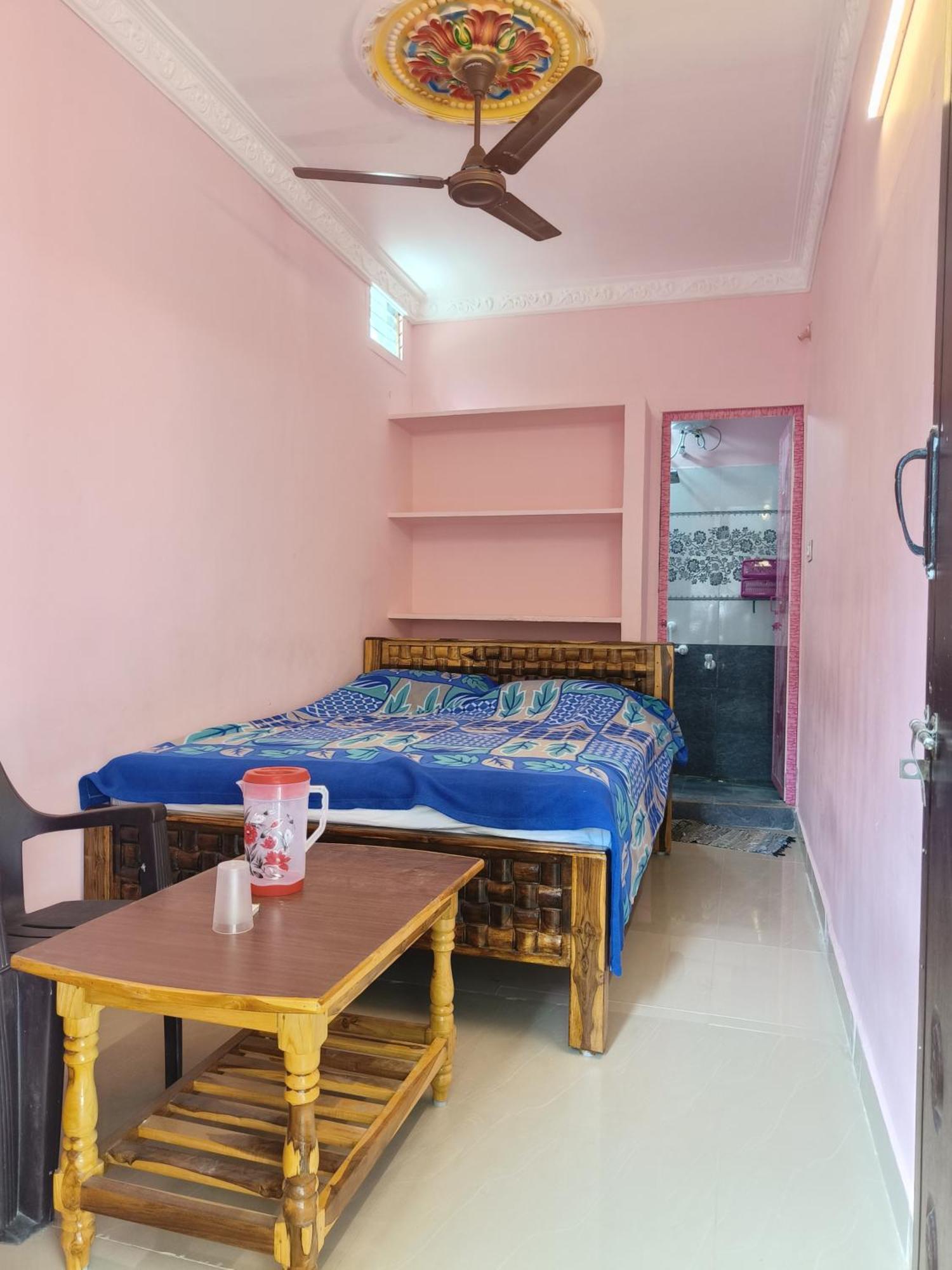 Liya Guest House Tiruvannāmalai Exterior foto