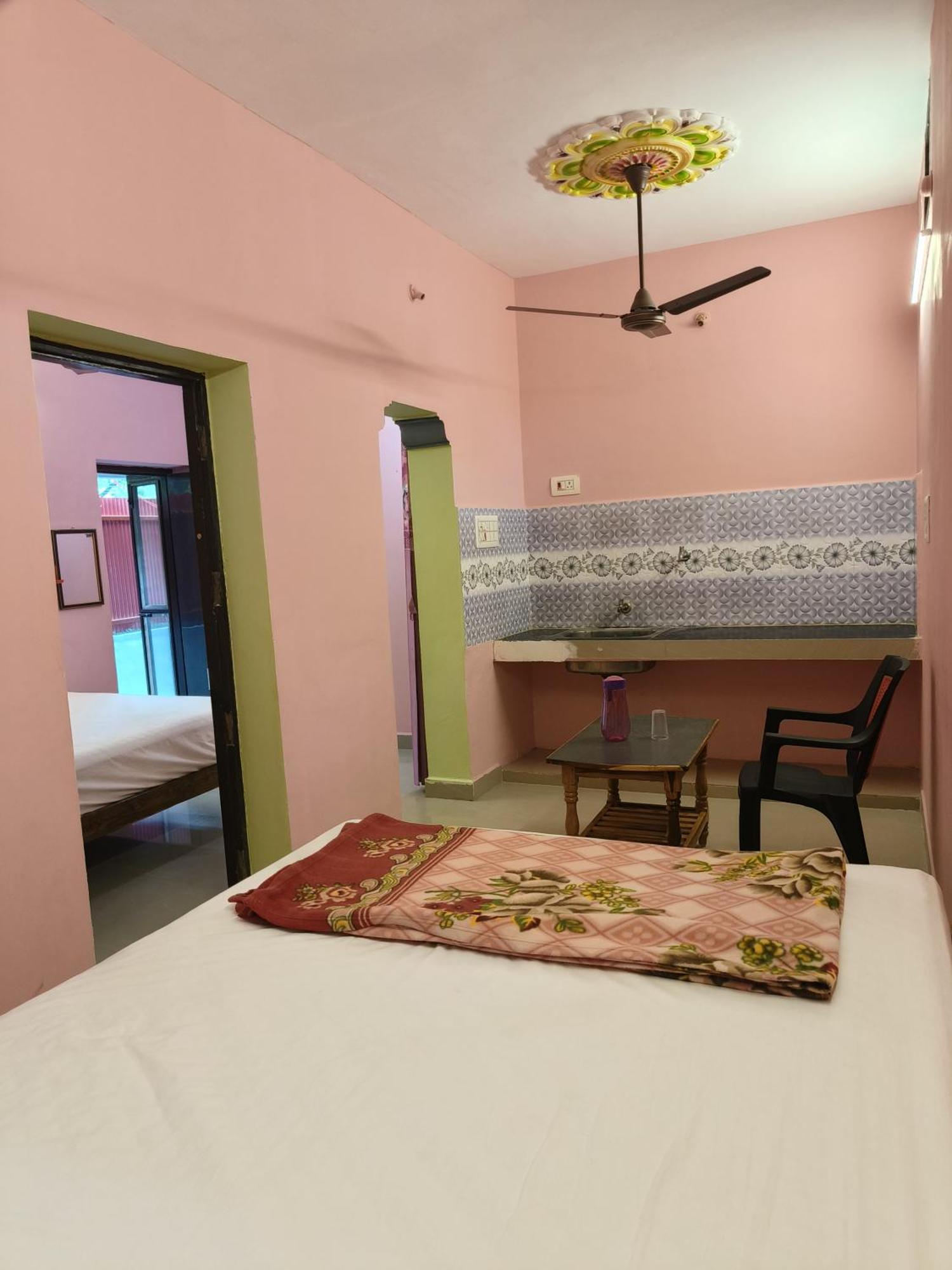 Liya Guest House Tiruvannāmalai Exterior foto